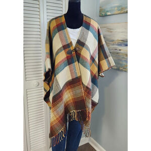 Sonoma Poncho One Size Buffalo Plaid Fringe Cozy Cottagecore